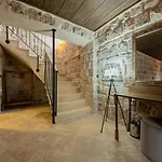 Отель Cappadocia Hobbit House Невшехир