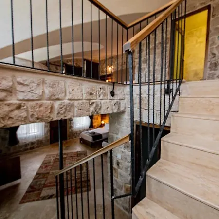 Cappadocia Hobbit House *