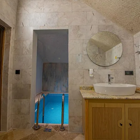 Cappadocia Hobbit House Hotel *