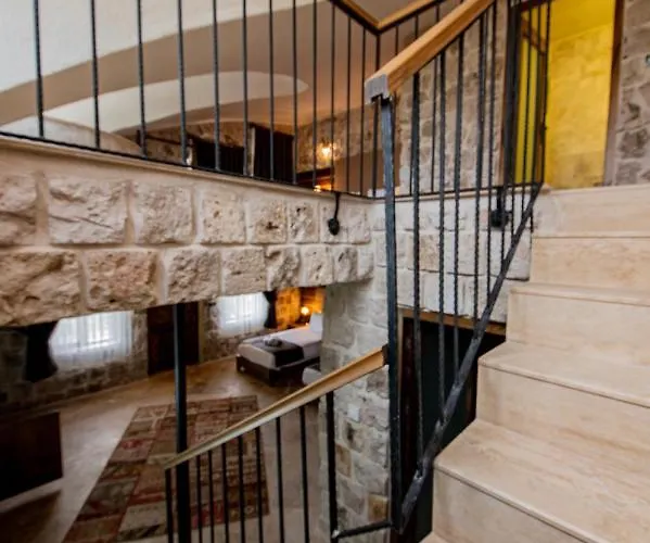 Cappadocia Hobbit House *