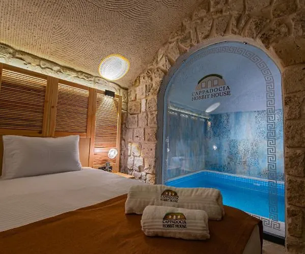 Cappadocia Hobbit House Hotel