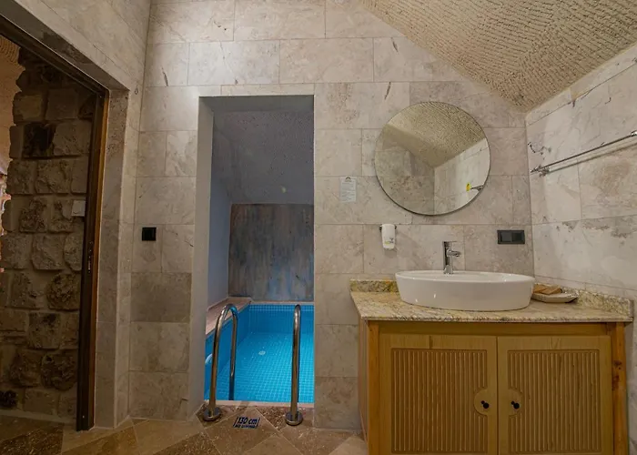 Cappadocia Hobbit House Hotel *