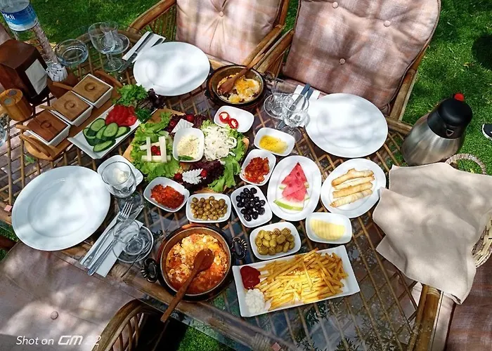 Cappadocia Hobbit House *